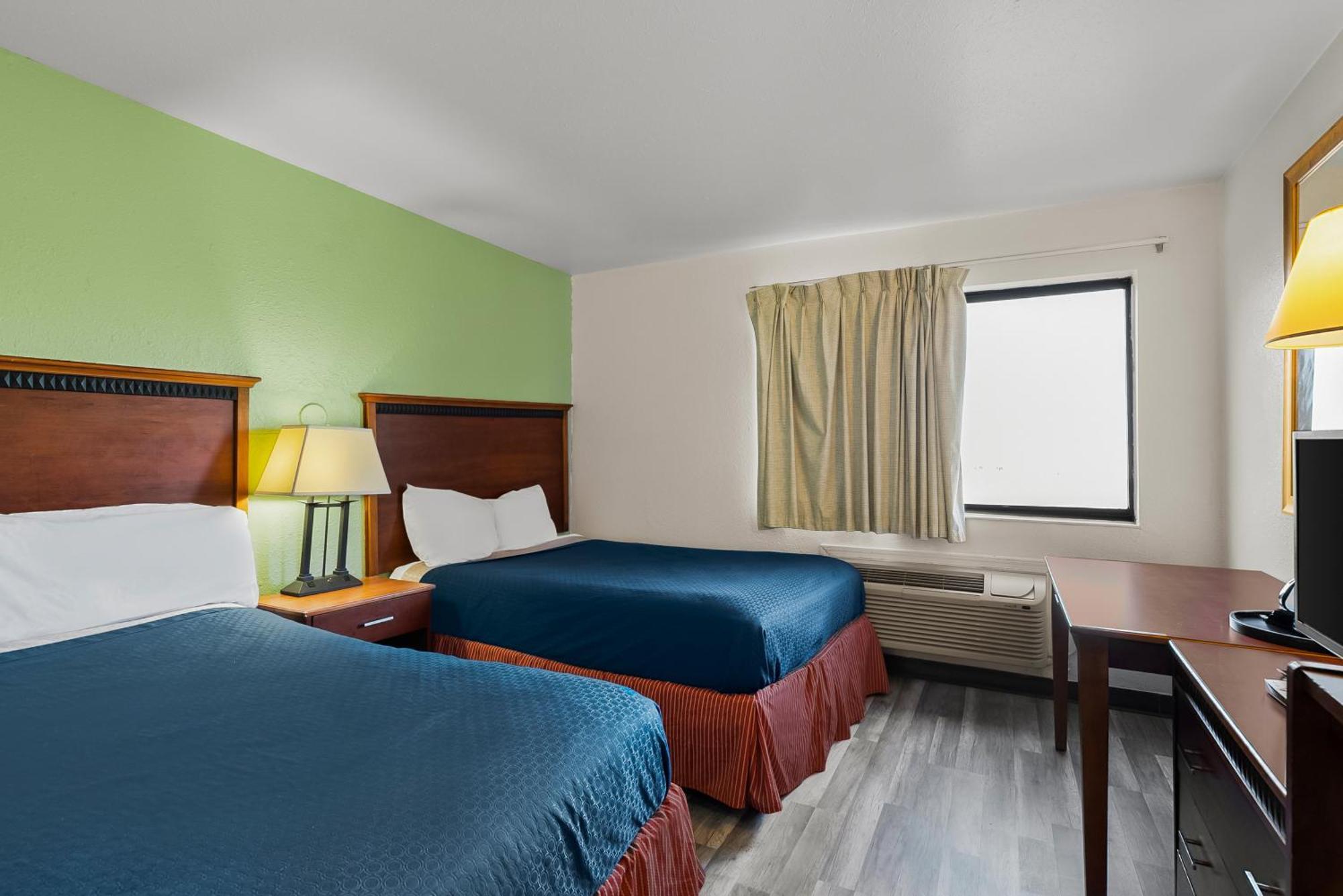 Americas Best Value Inn - Lincoln Airport Exterior photo
